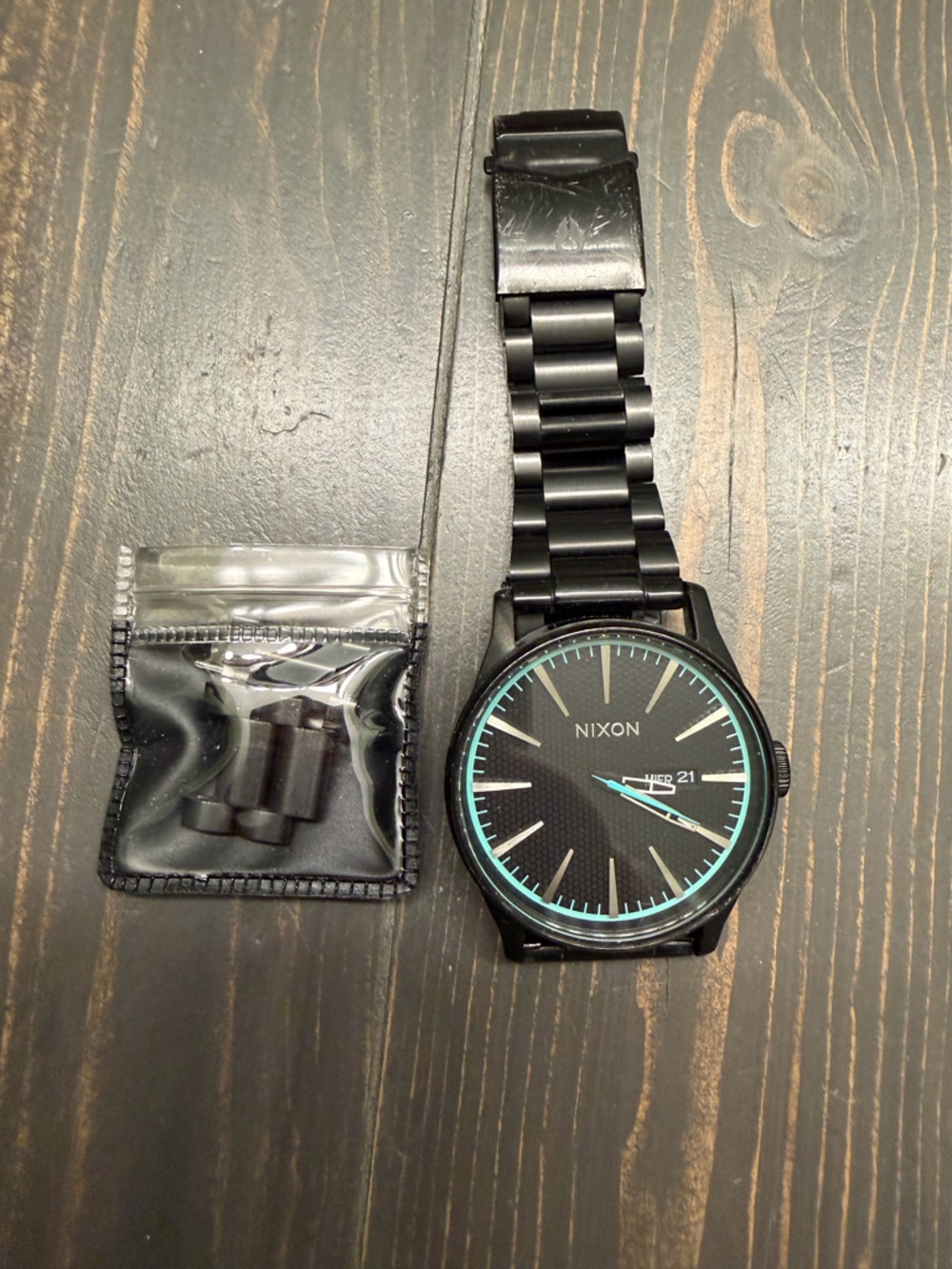 Nixon Sentry - Picture 5 of 5